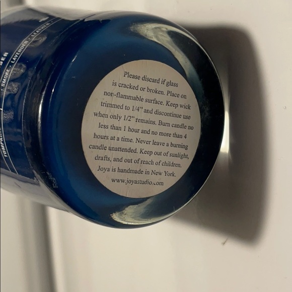 Blind Barber Tompkins Smoke Leather Candle - Picture 5 of 5